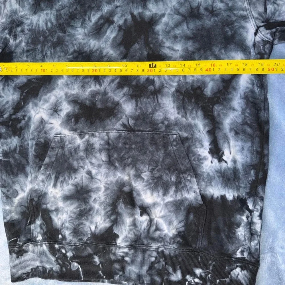 H&M Divided black and gray tie-dye hoodie